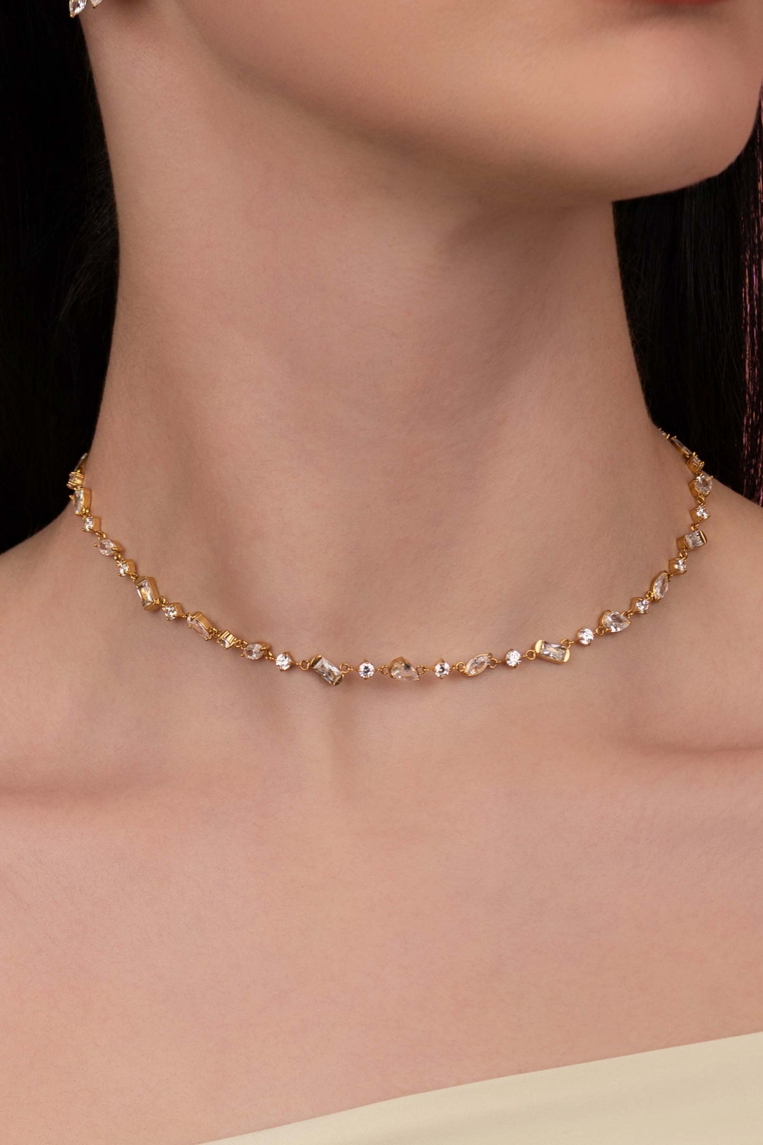 Rhéa Stud Earrings &amp; Necklace Gift Set