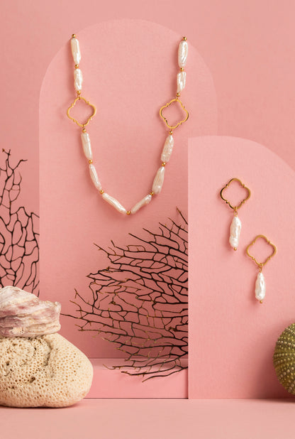 Meghan’s Baroque Freshwater Pearl Earring Set