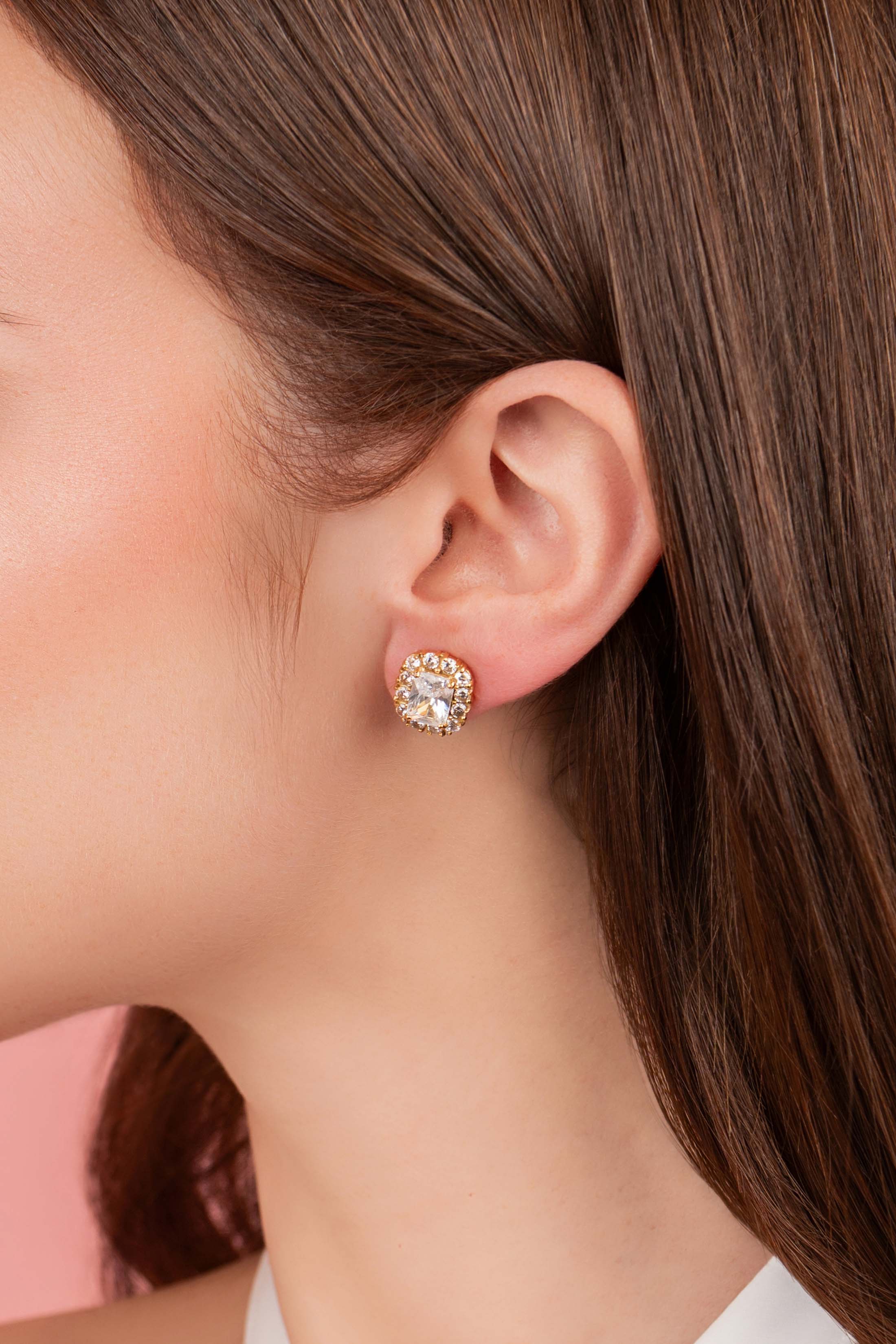 Alba Stud Earring, Ring &amp; Rossica Candle Gift Set