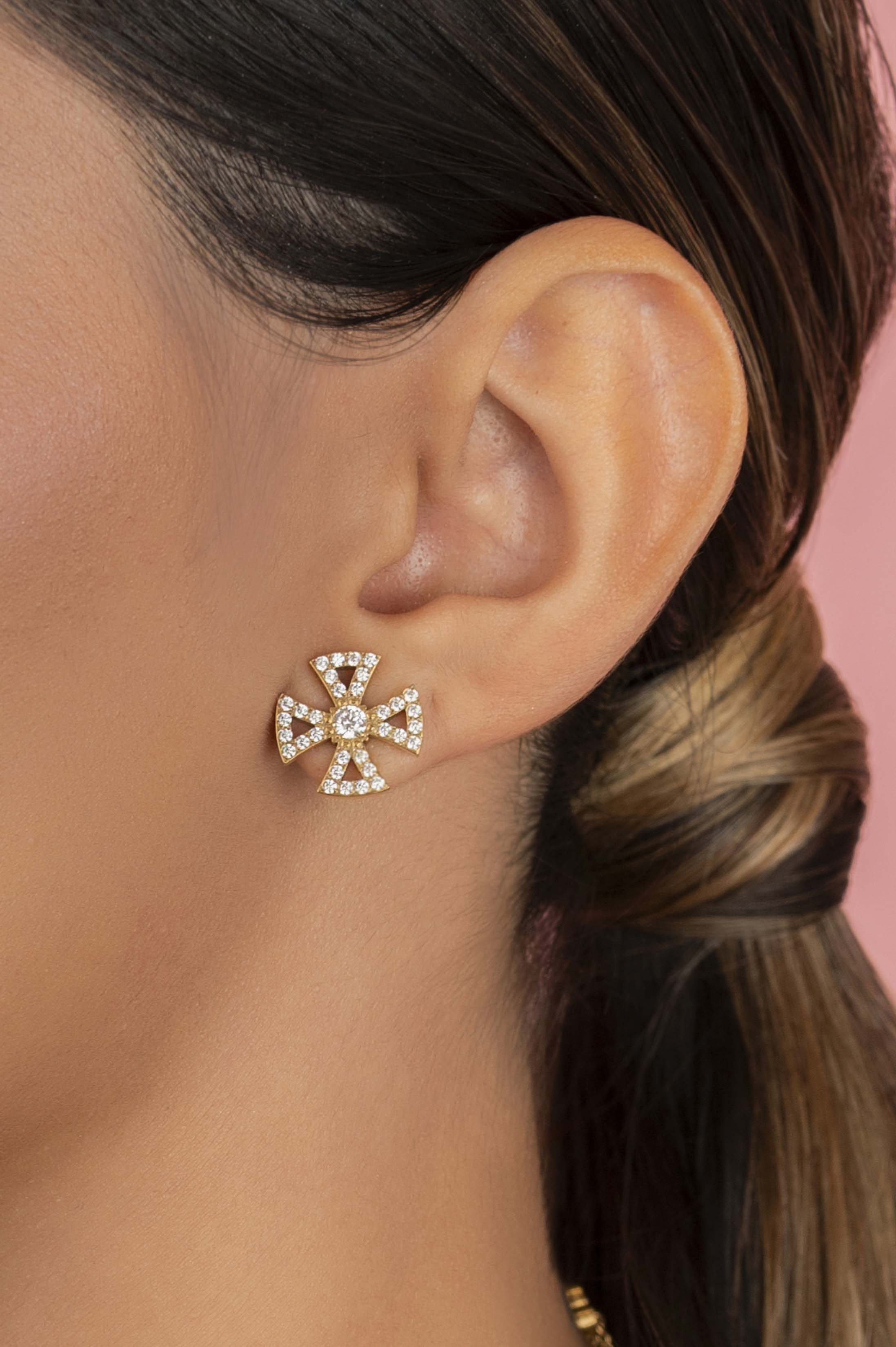 Crystal Maltese Cross Pendant &amp; Stud Earring Set Gift Set