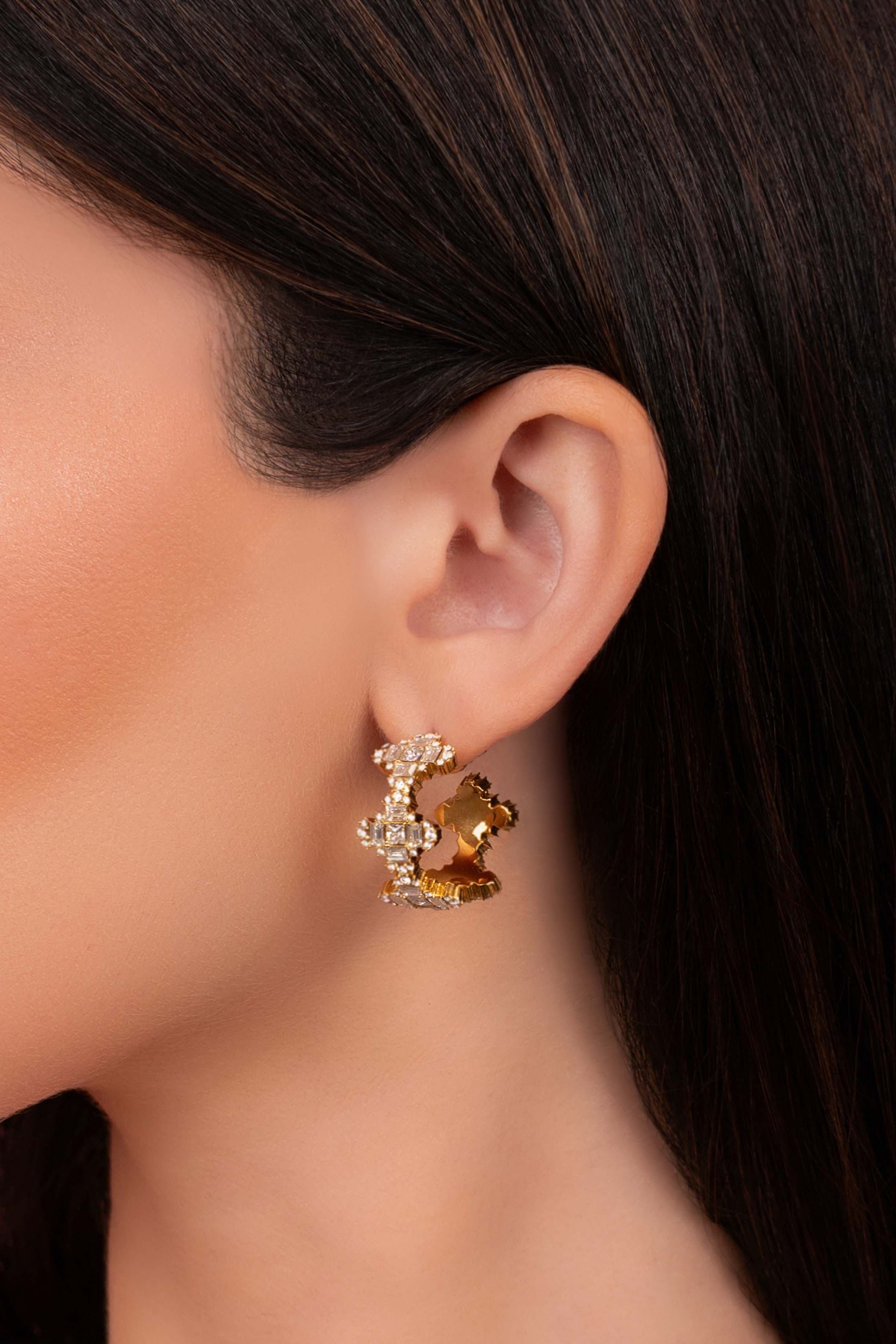 Signature Spark Hoop Earrings &amp; Necklace Gift Set