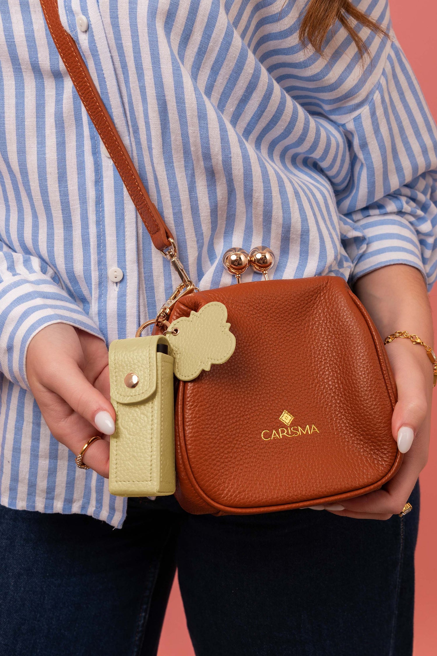 The Carisma Collection Box