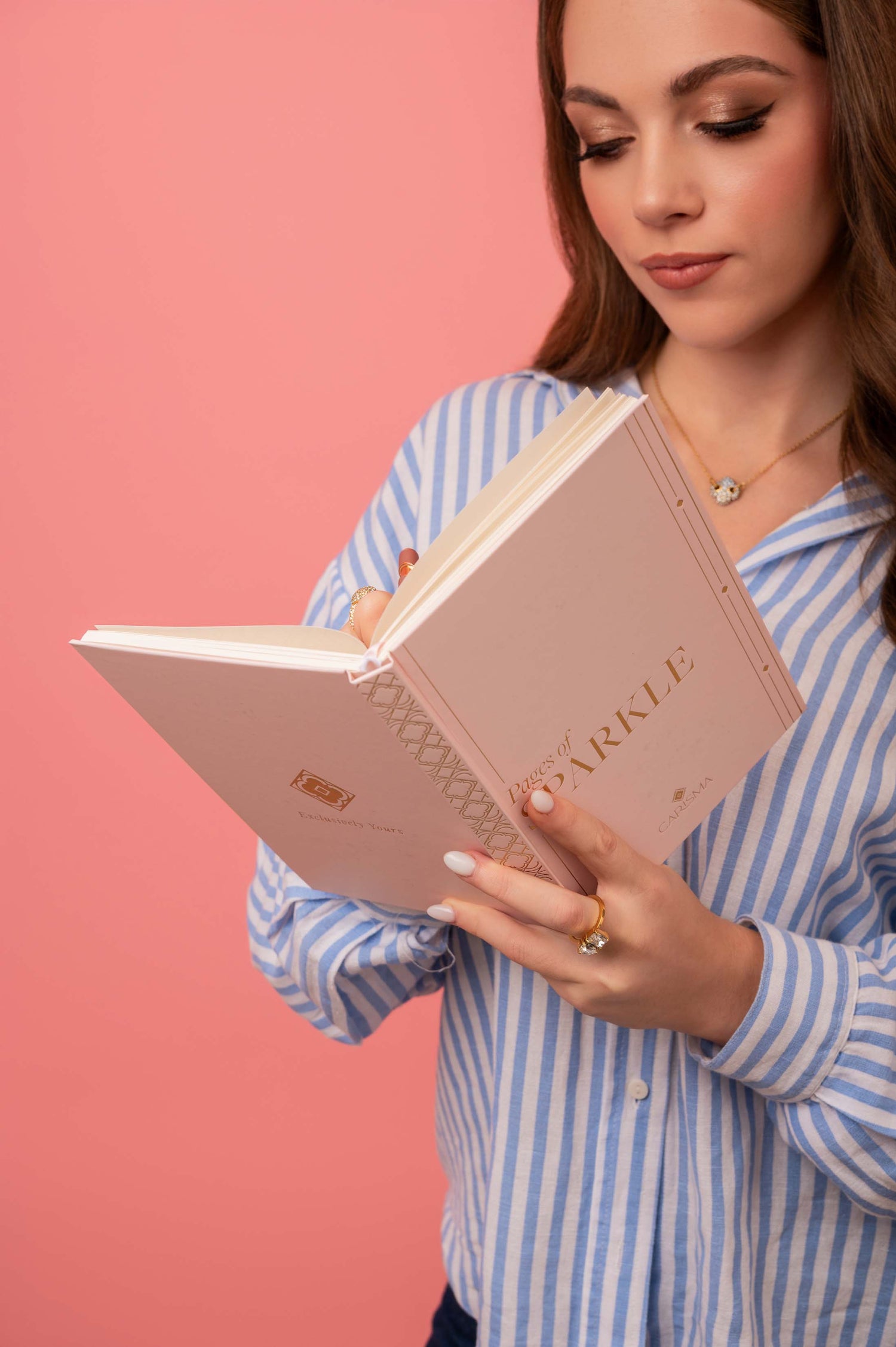 The Carisma Collection Box