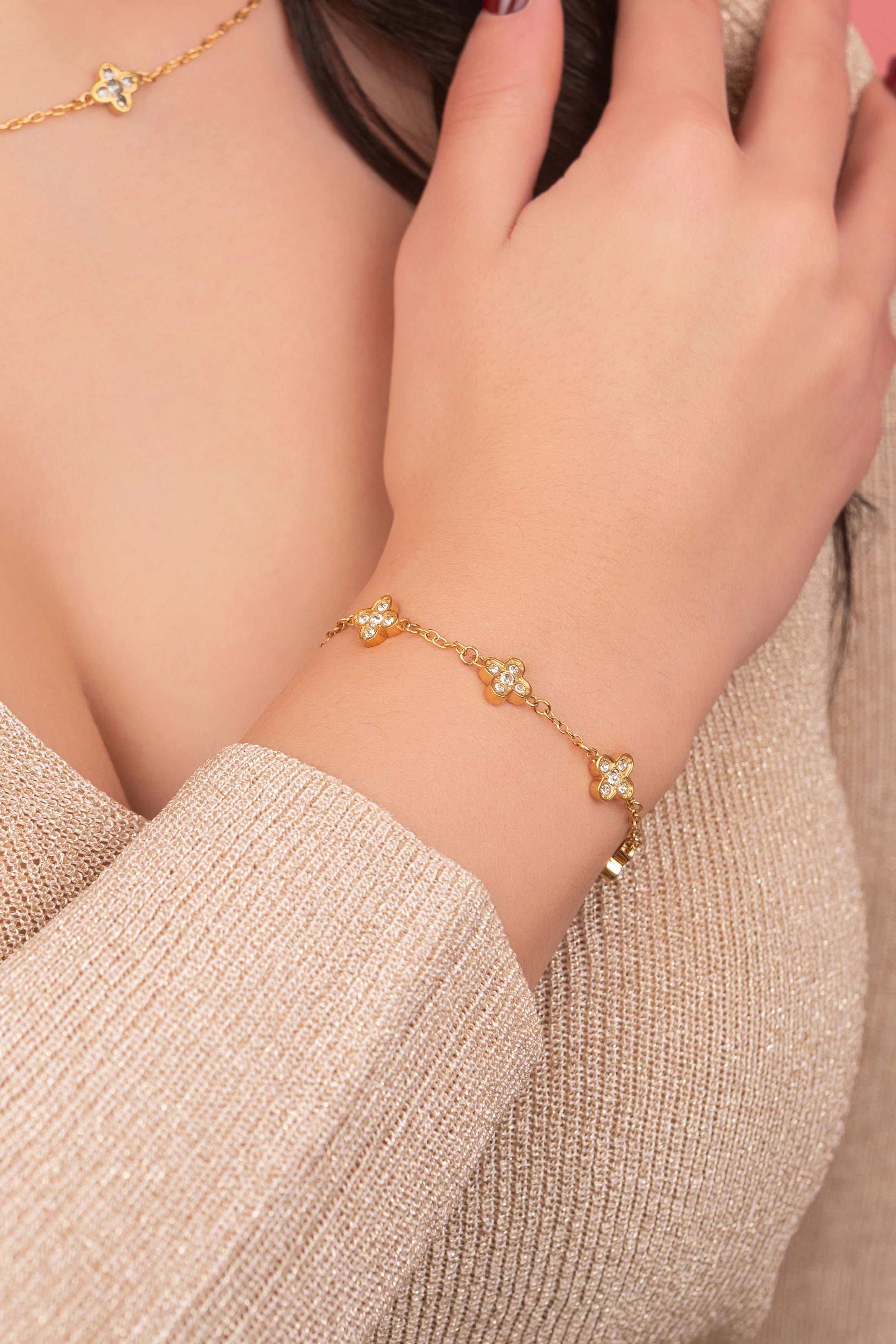 Clara Carisma Stud Earrings &amp; Bracelet Gift Set