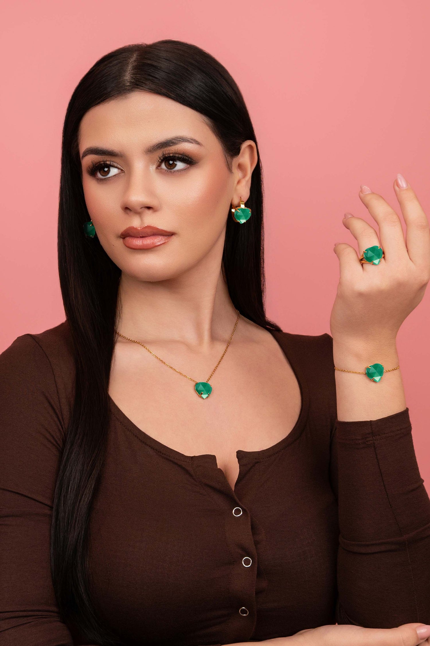 Stone Station Qalbi Hoop Earring Set