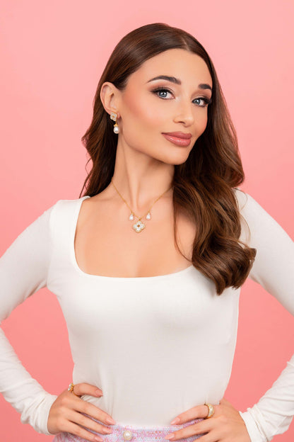 Dazzling Perla Drop Stud Earring Set