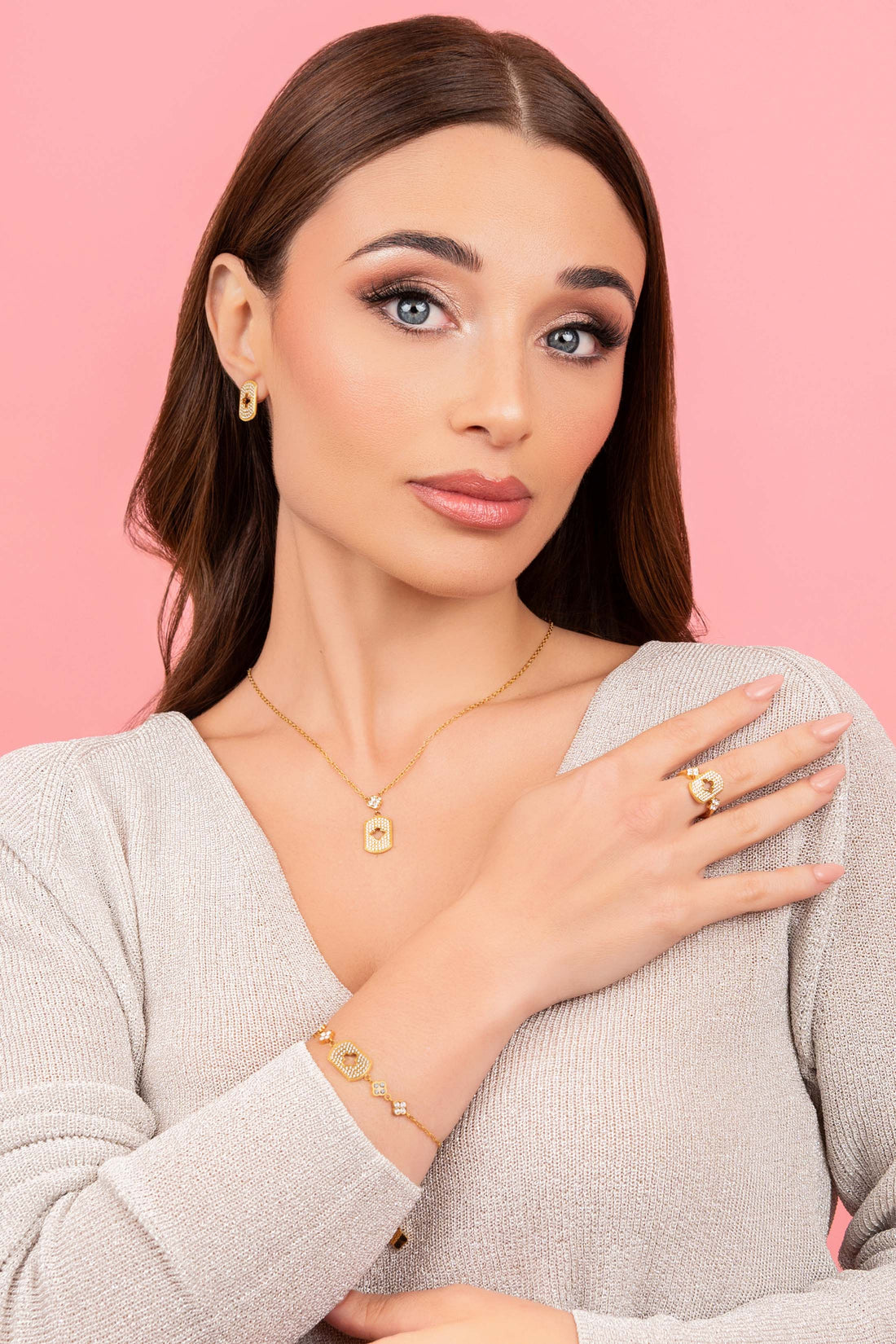 Iconic Pavé Stud Earring Set