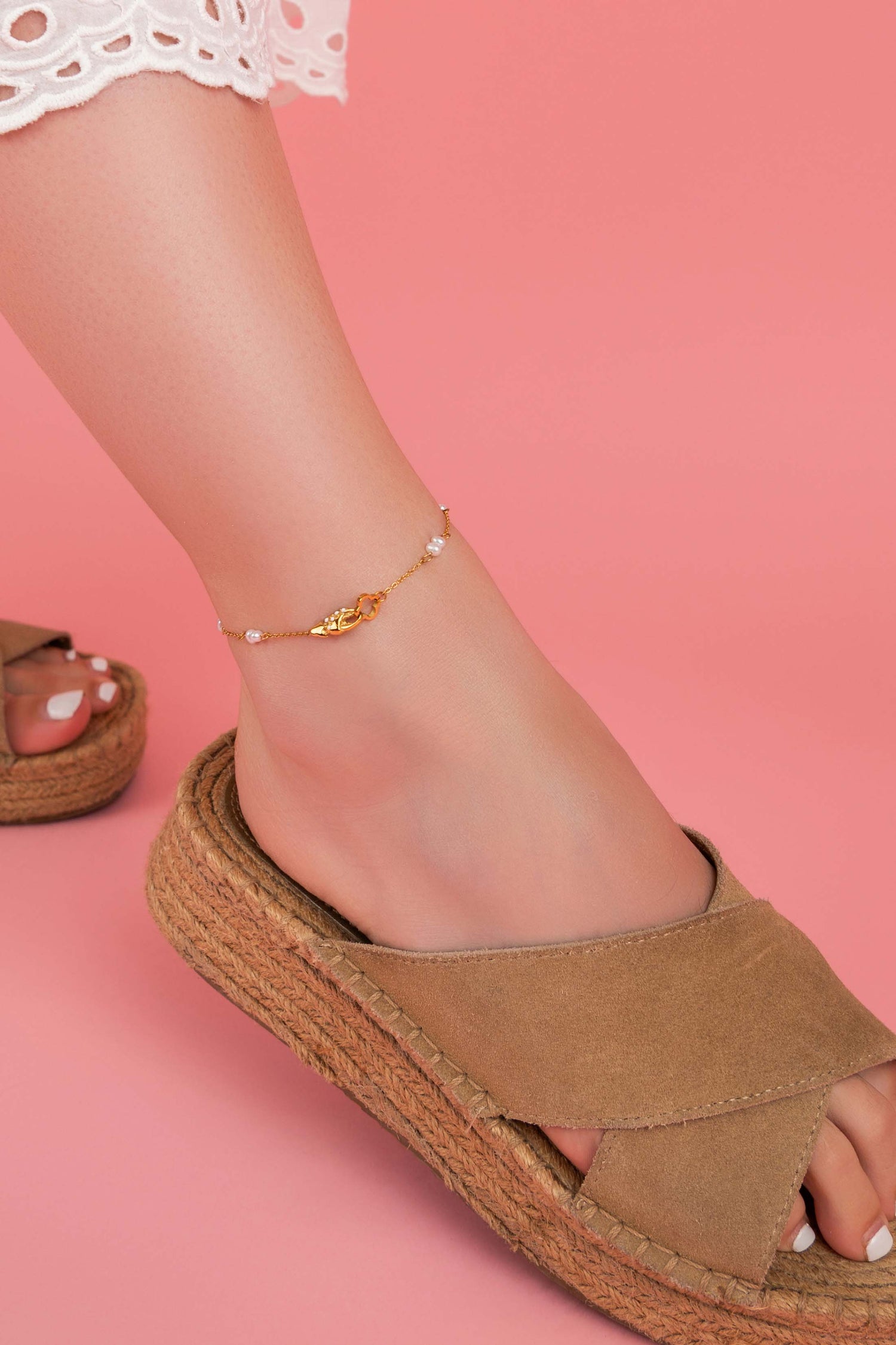 Qabru Perla Claw Anklet