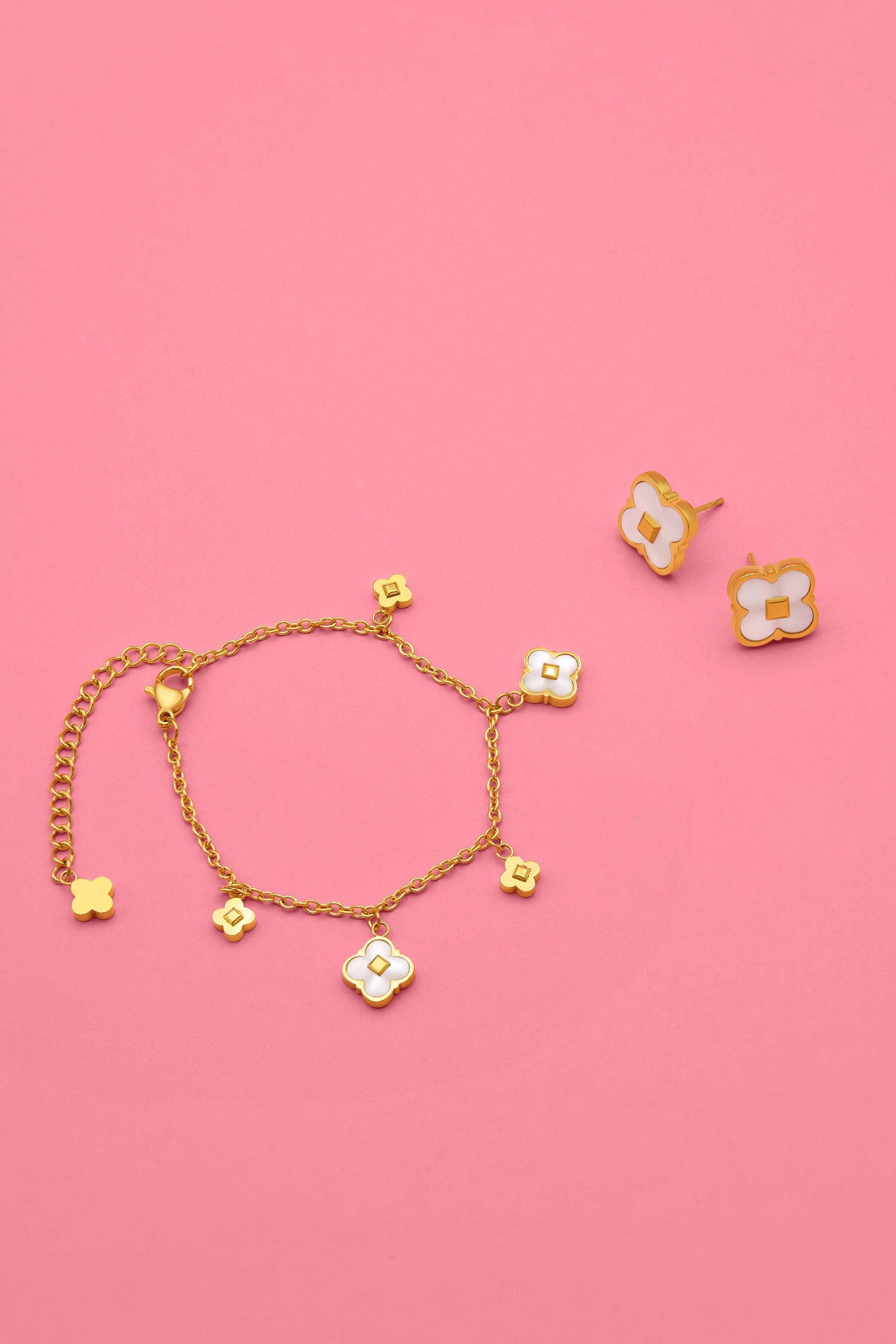 Isabella Stud Earrings &amp; Bracelet Gift Set