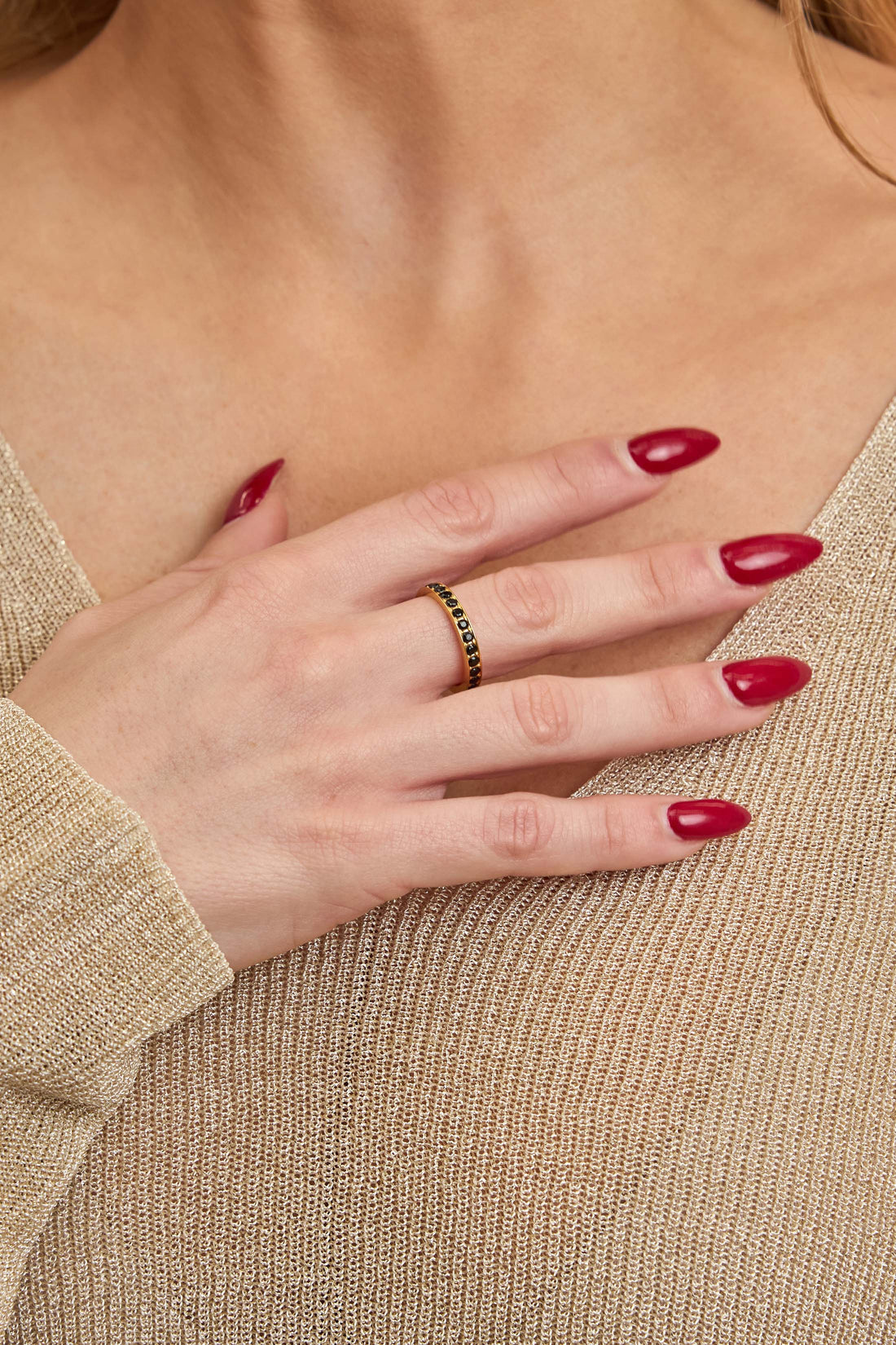 Noir Halo Crystal Ring