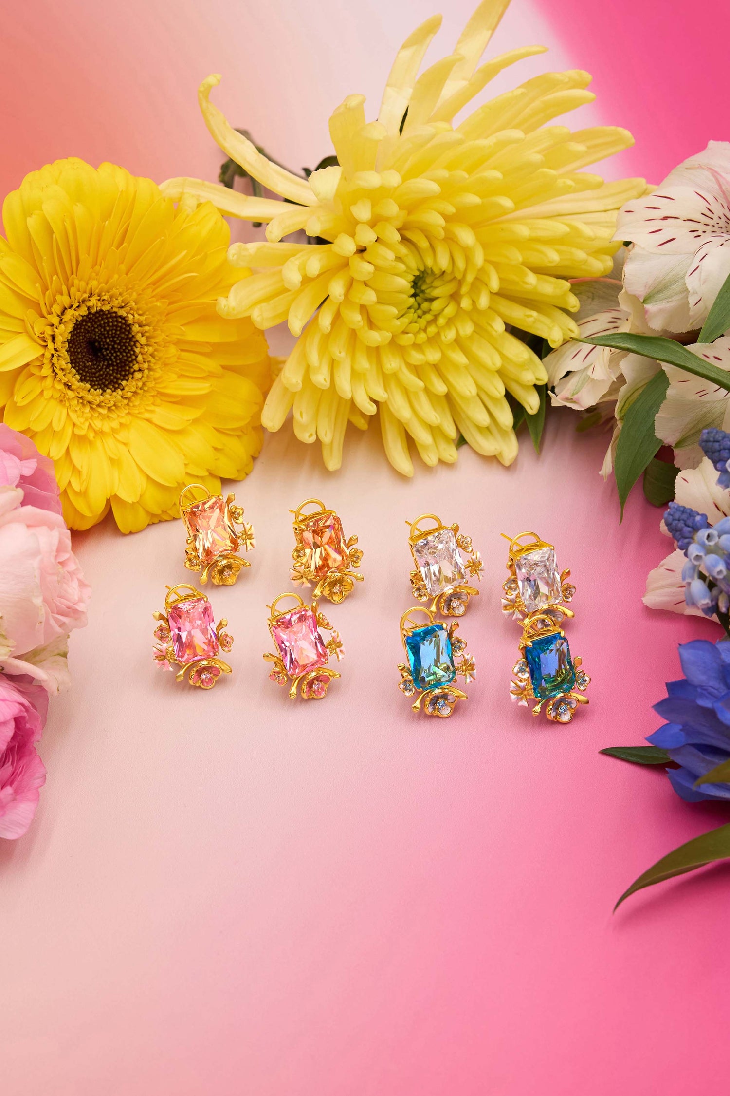 Narċis Reġina Stud Earring Set