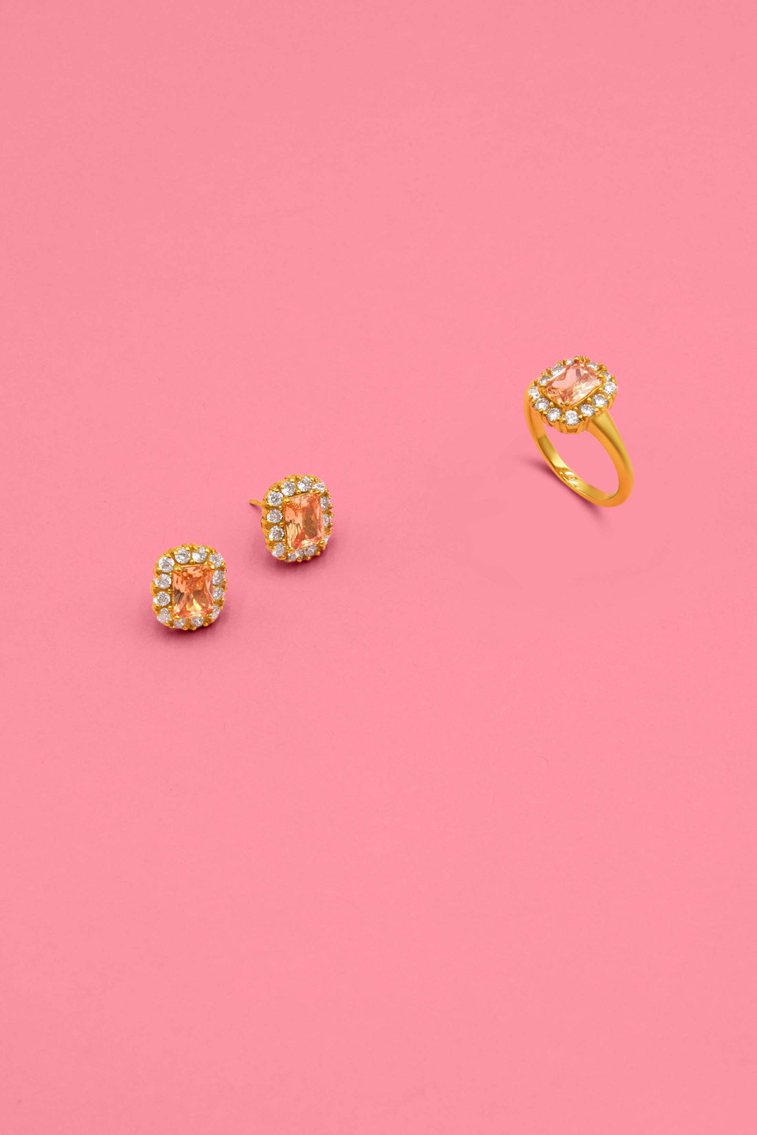 Narċis Alba Stud Earrings &amp; Ring Gift Set