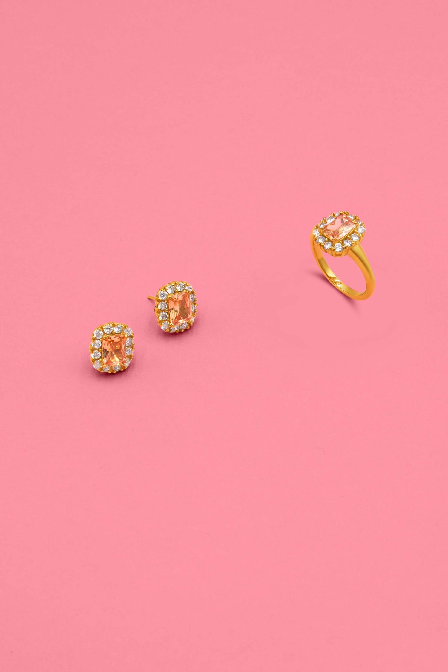 Narċis Alba Stud Earrings &amp; Ring Gift Set