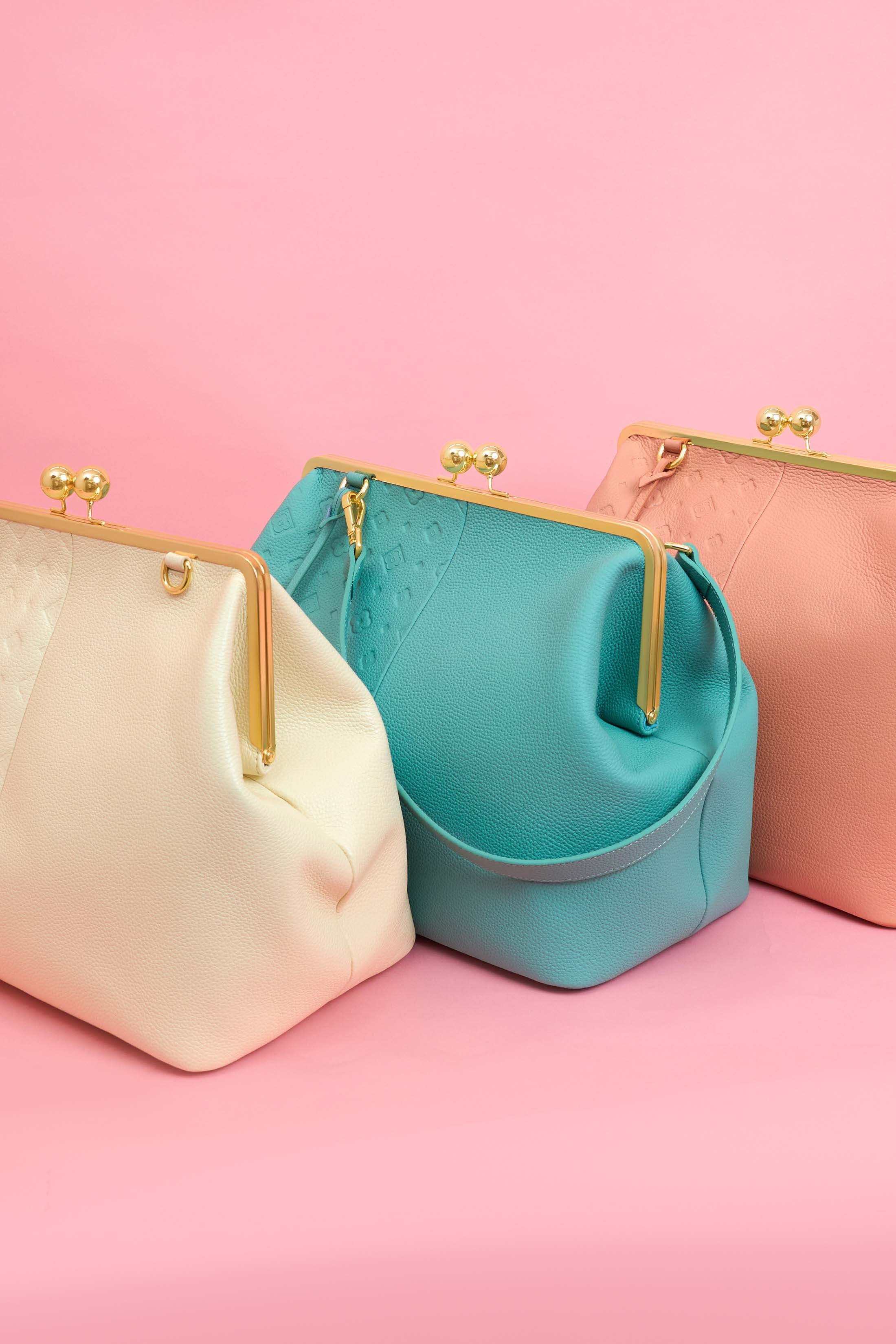 The Helena Maxi Kiss Lock Bag