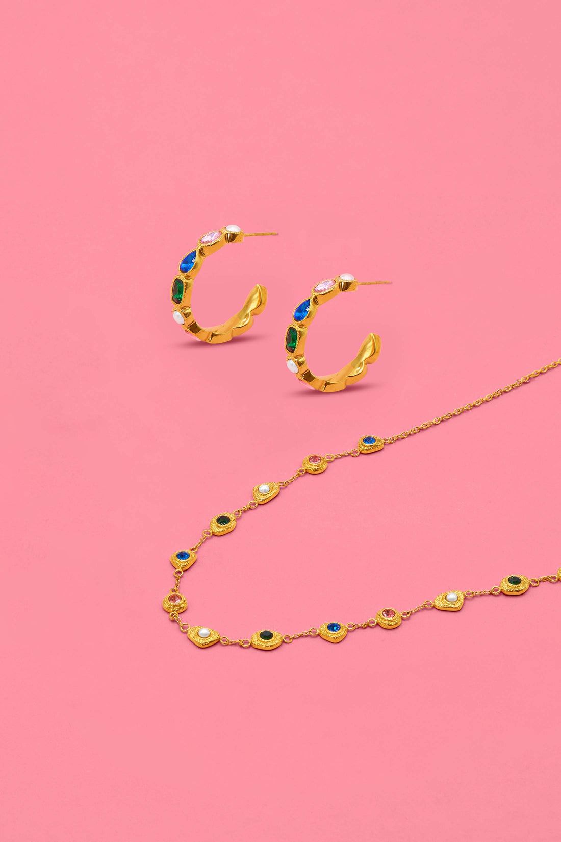 Fortress Hoop Earring Set &amp; Citadel Whisper Choker Gift Set