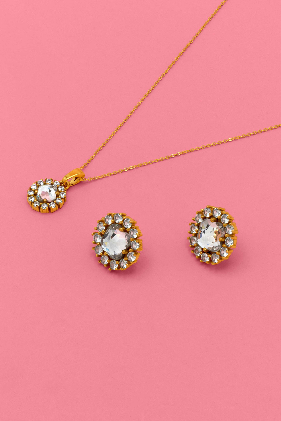 Nova Brillantina Stud Earring Set &amp; Pendant Gift Set