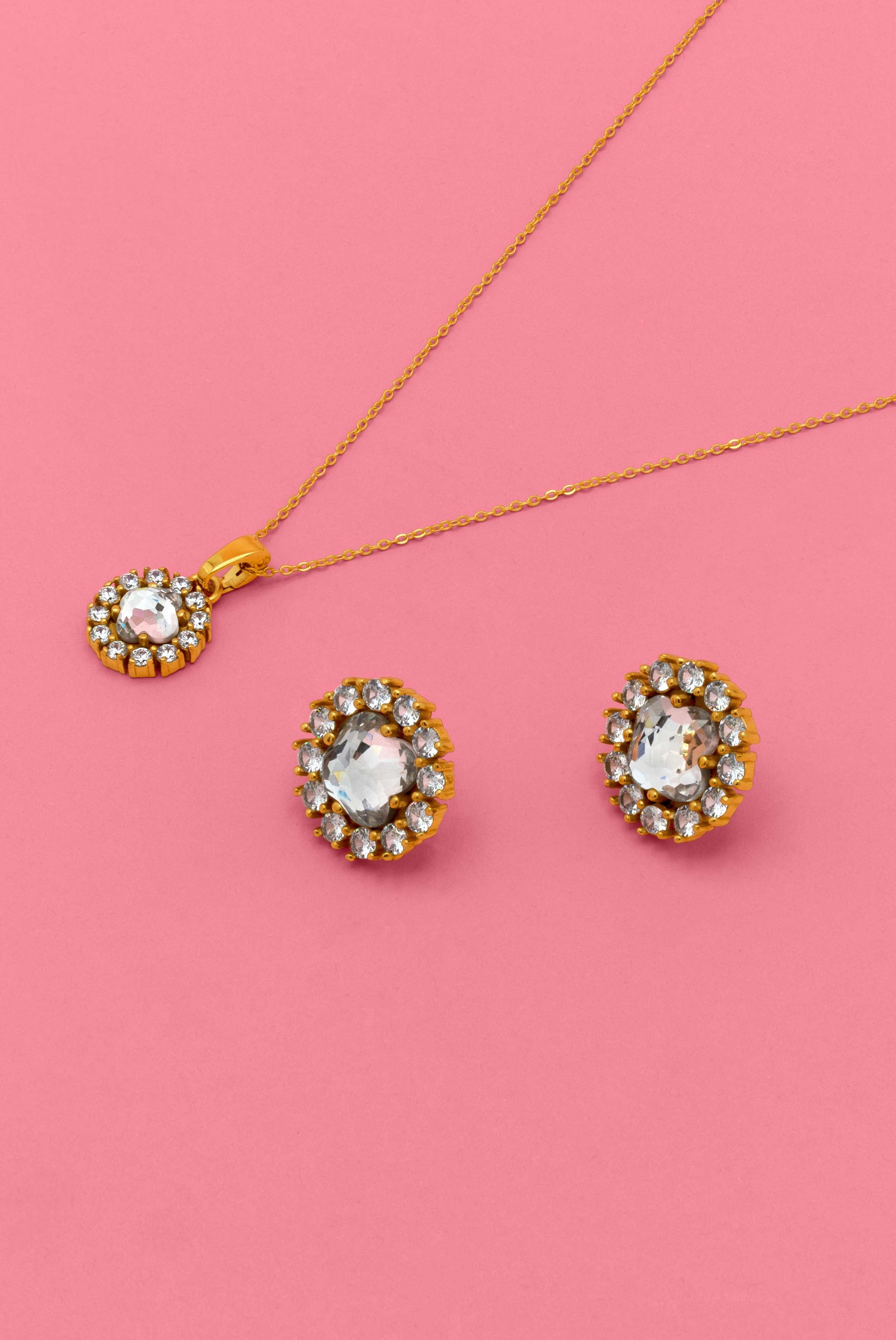 Nova Brillantina Stud Earring Set &amp; Pendant Gift Set