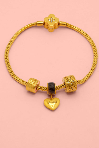Carisma Graduation Token Charm Bracelet Gift Set
