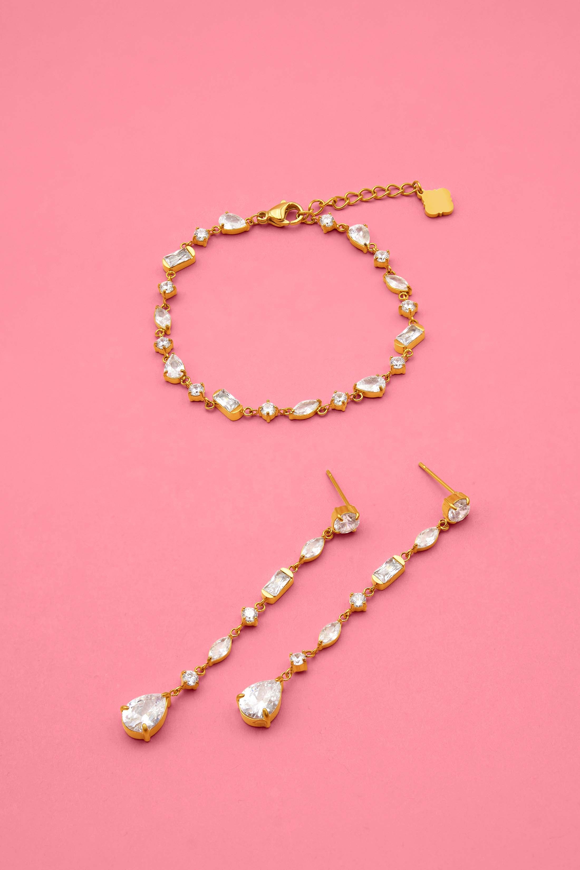 Rhéa Drop Stud Earrings &amp; Bracelet Gift Set