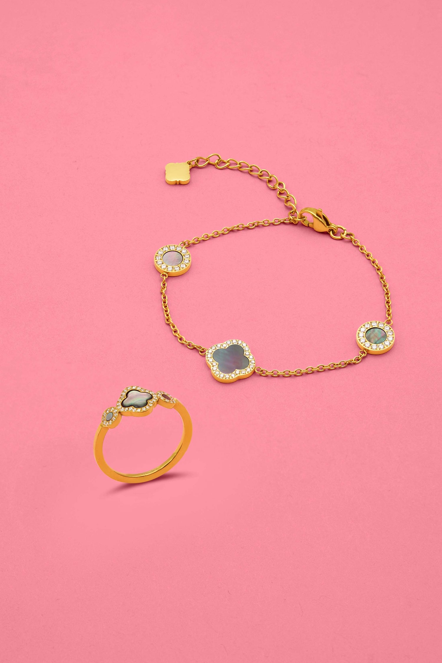 Noir Pearl Ring &amp; Bracelet Gift Set