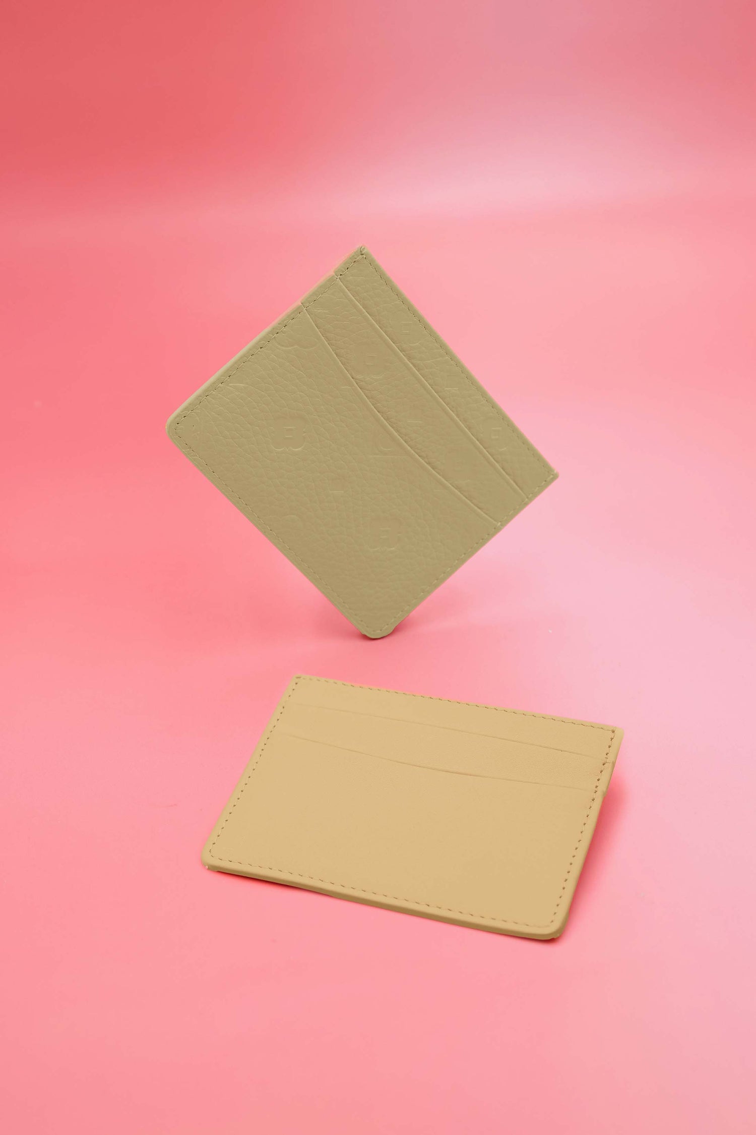 The Carisma Collection Box