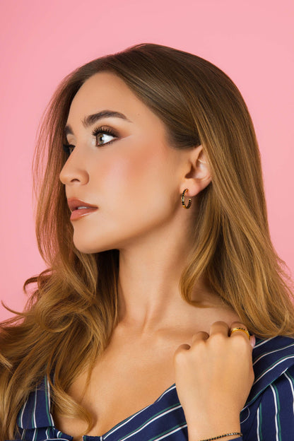 Tnabbret Petite Hoop Earring Set
