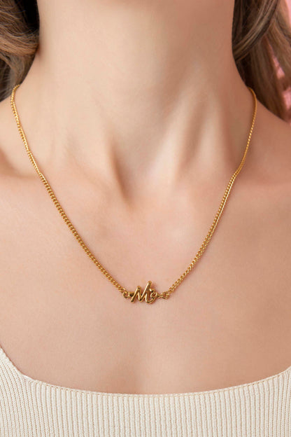 Ma Cursive Necklace