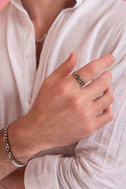 Black Zirconia Curb Chain Ring