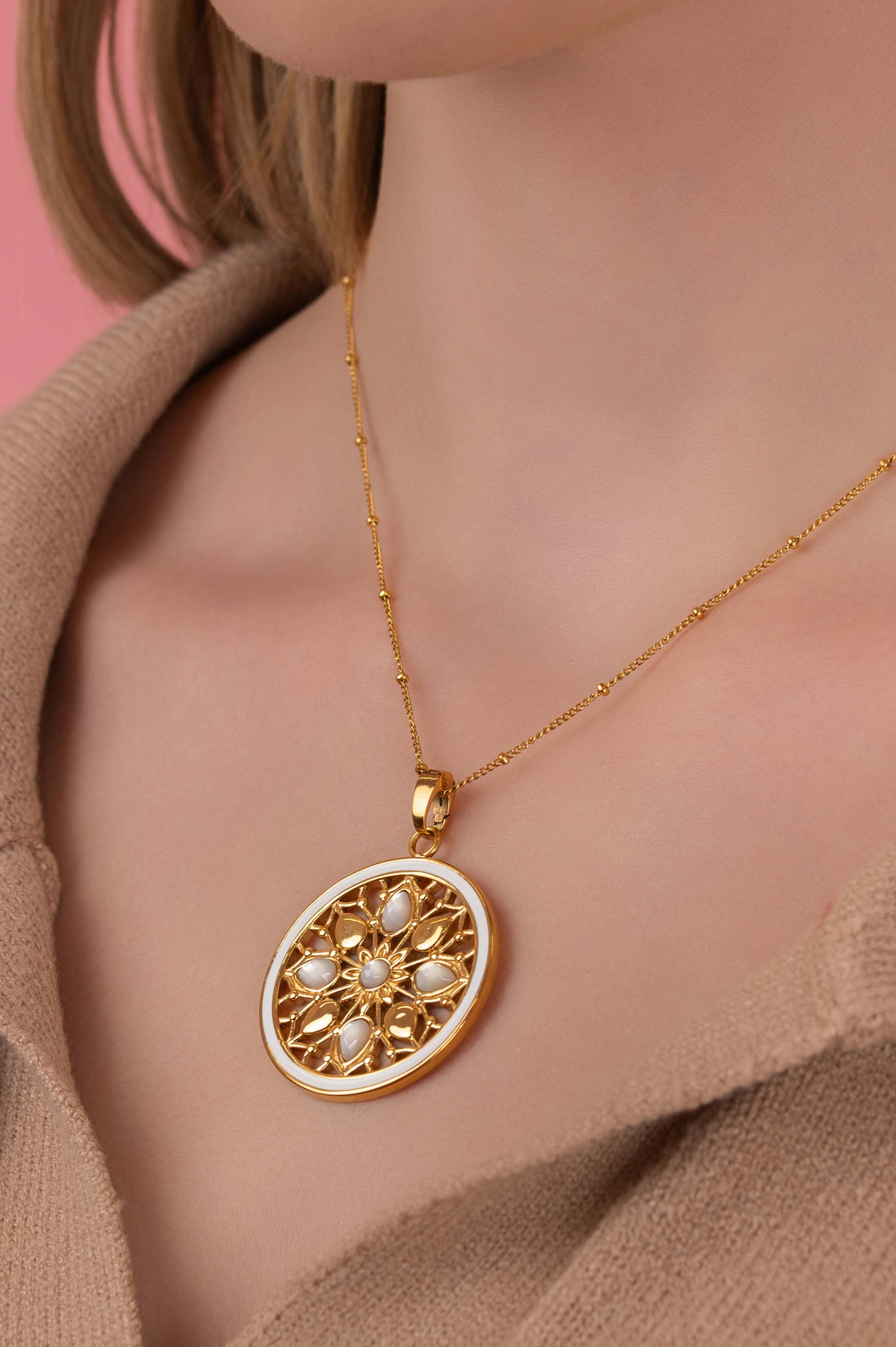 Xagħra Lace Large Pendant