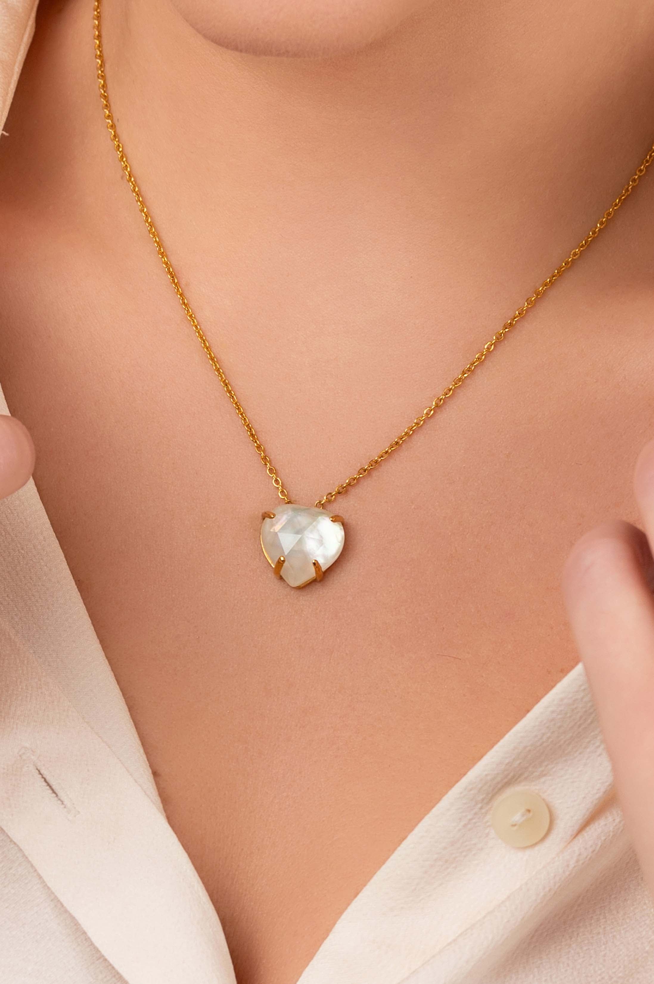 Stone Station Qalbi Hoop Earrings &amp; Necklace Gift Set