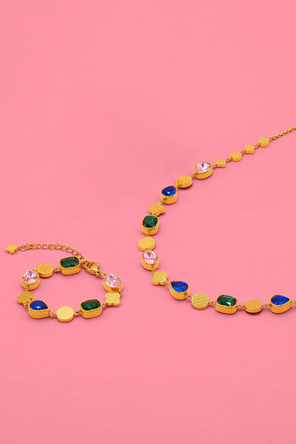 Victoria’s Crown Necklace &amp; Bracelet Gift Set