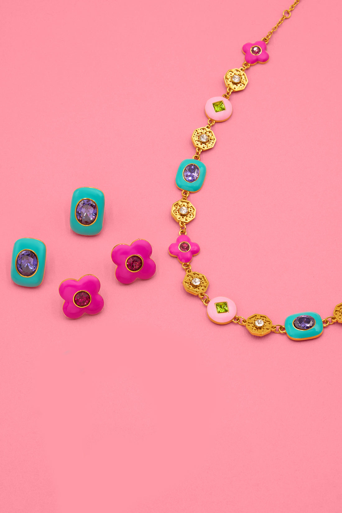 Souk Treasure Studs &amp; Necklace Gift Set