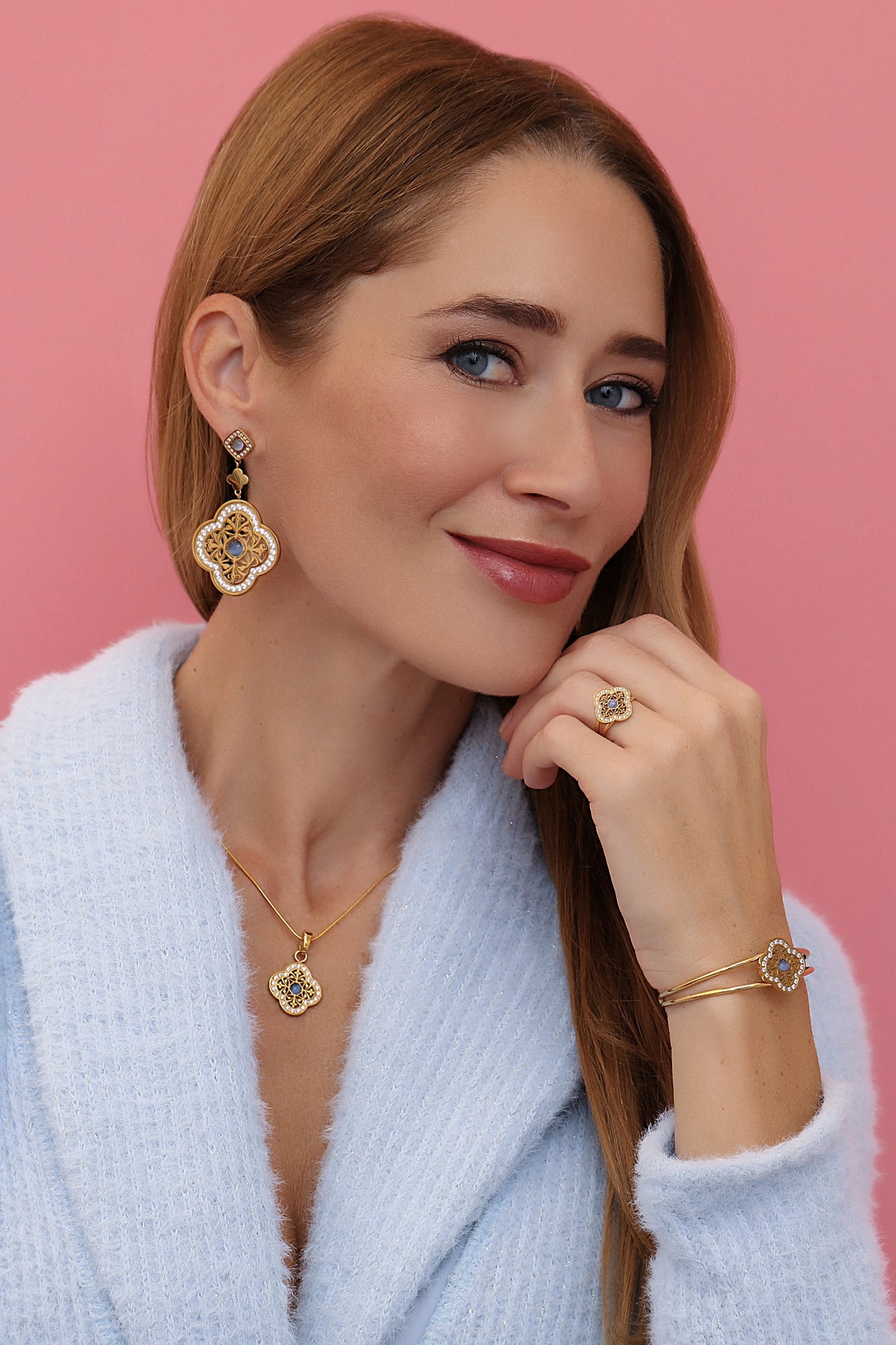 Azure Cat Eye Bangle