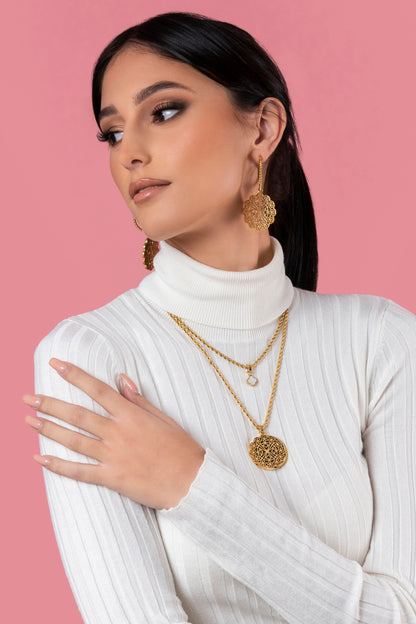 Xlendi Lace Hollow Pendant &amp; Obsidian Stone Gift Set