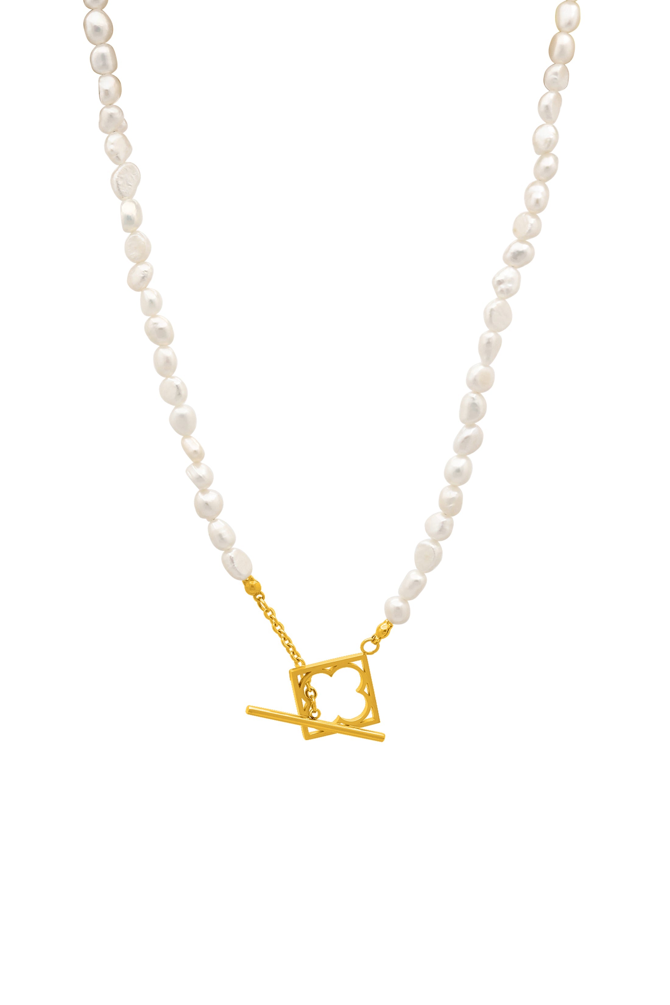 Freshwater Pearl Necklace &amp; Carisma Logo Letter Gift Set