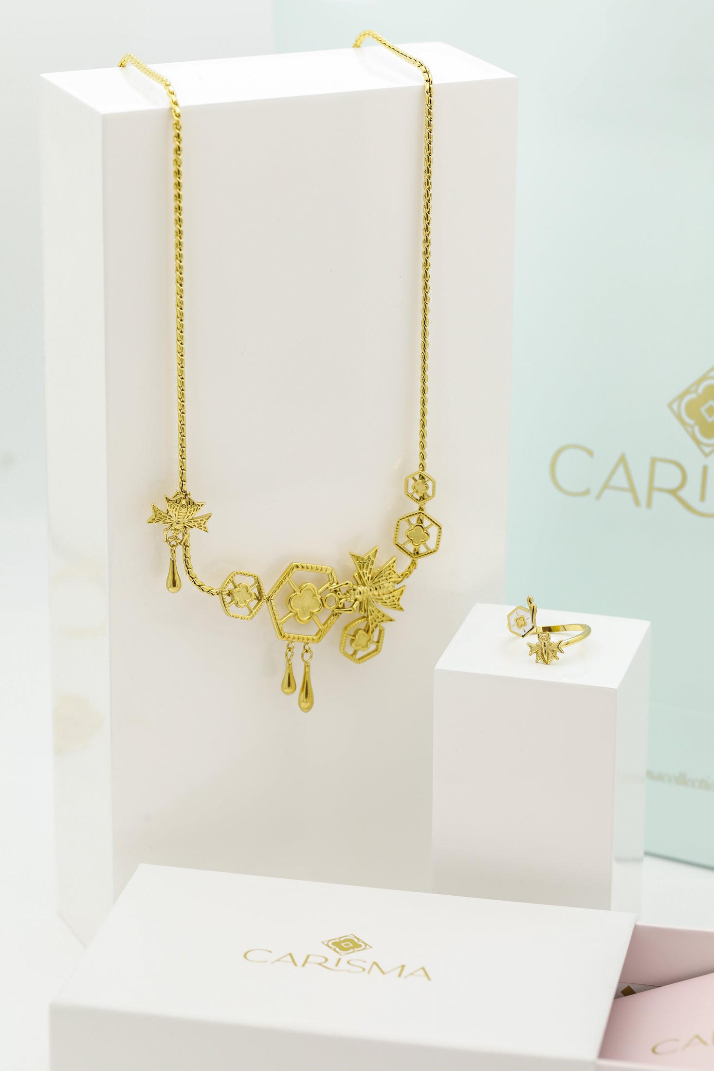 Reġina Statement Necklace &amp; White Enamel Ring Gift Set