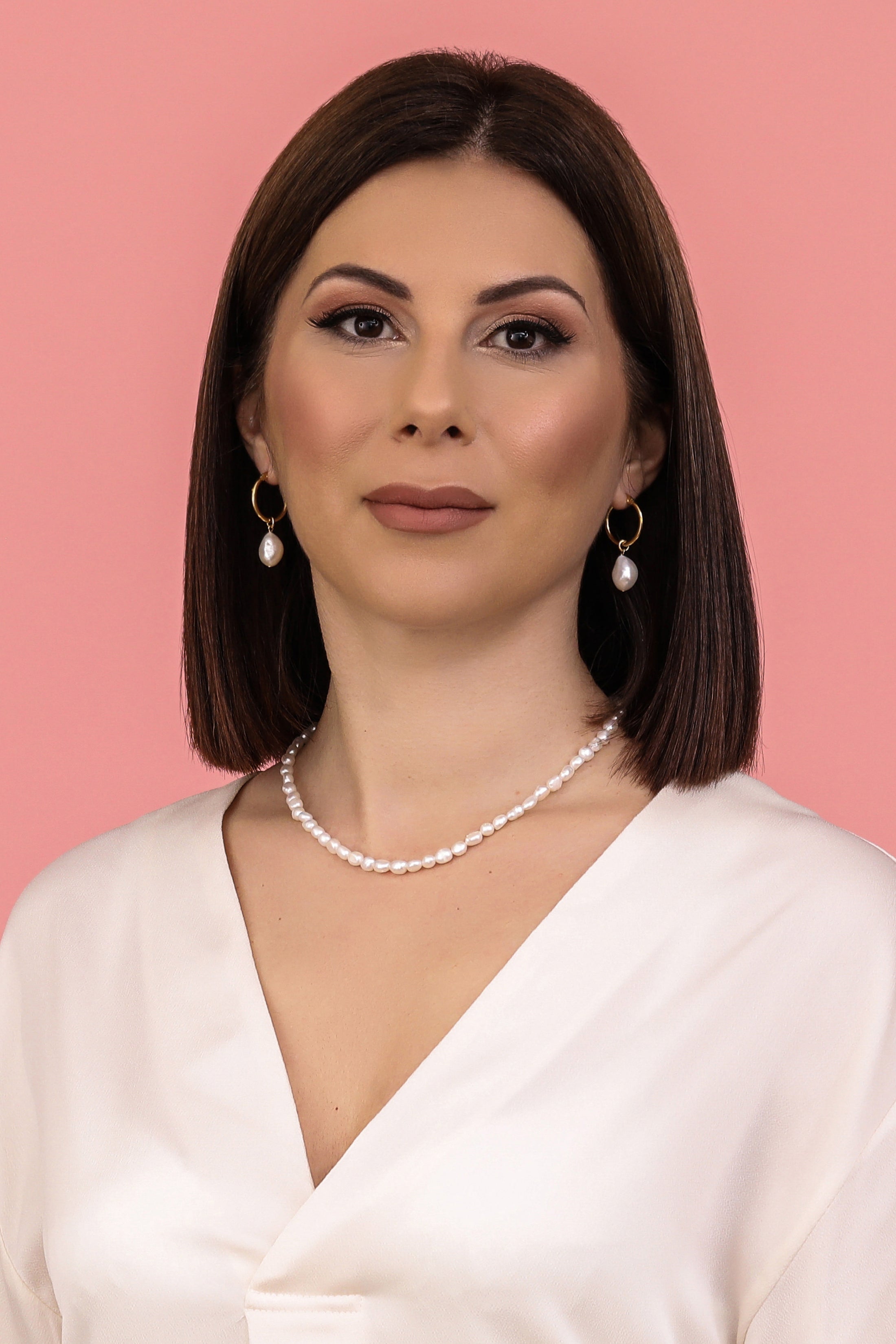 Freshwater Pearl Necklace &amp; Carisma Logo Letter Gift Set