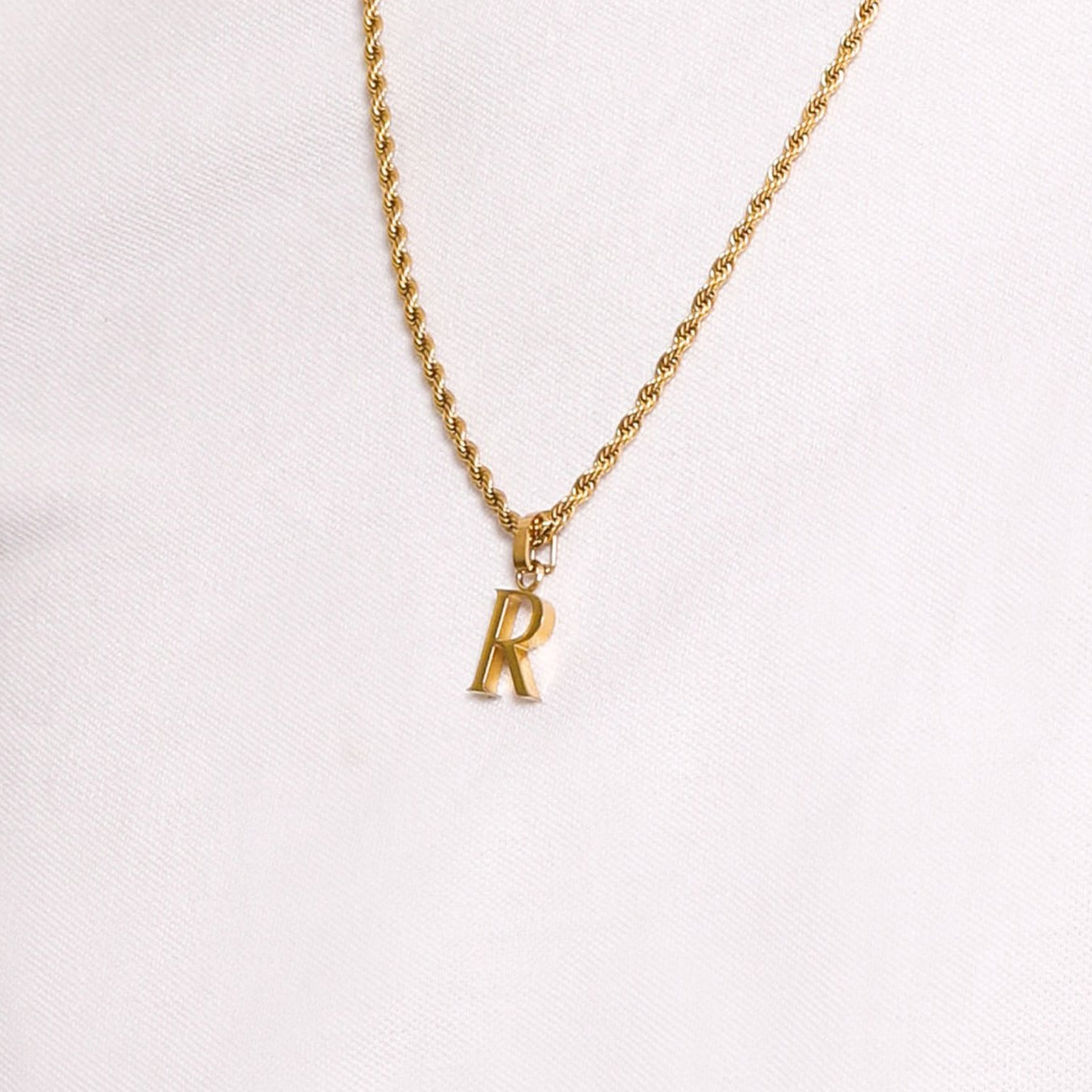 &quot;R&quot; Carisma Letter Pendant