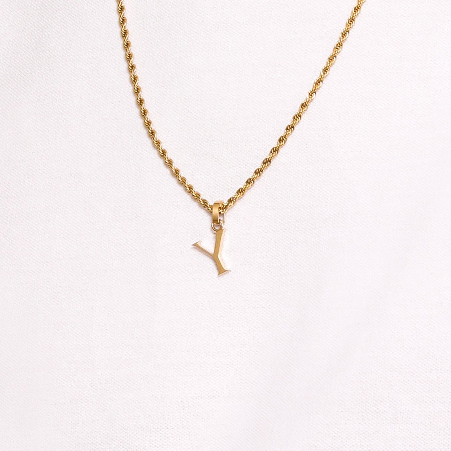 &quot;Y&quot; Carisma Letter Pendant