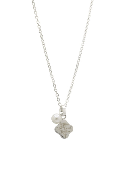 "Tifkira tal-Ewwel Tqarbina" Pendant &amp; Chain Necklace