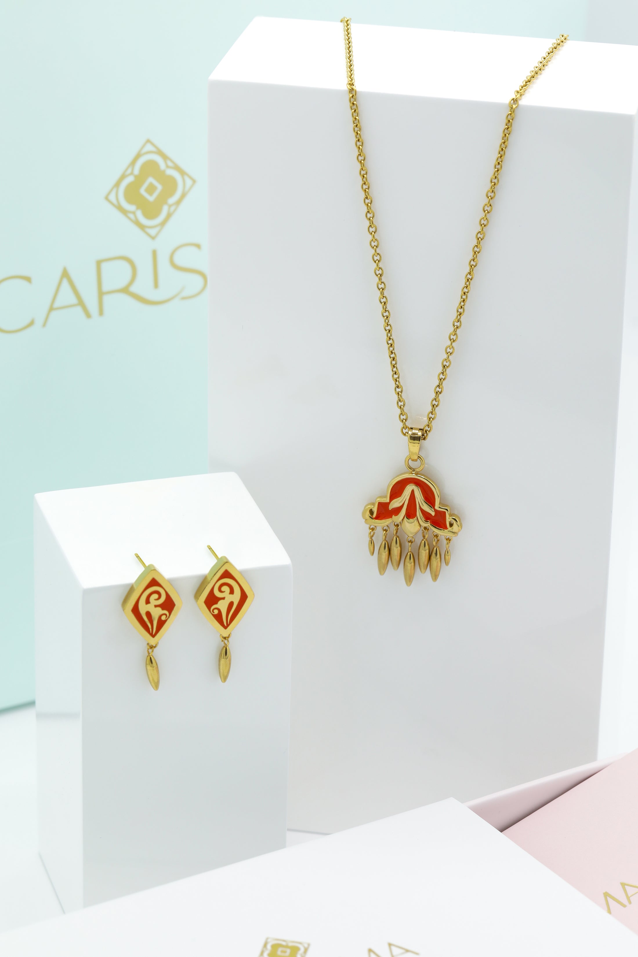 San Gejtanu Pendant &amp; San Filep Earrings Gift Set