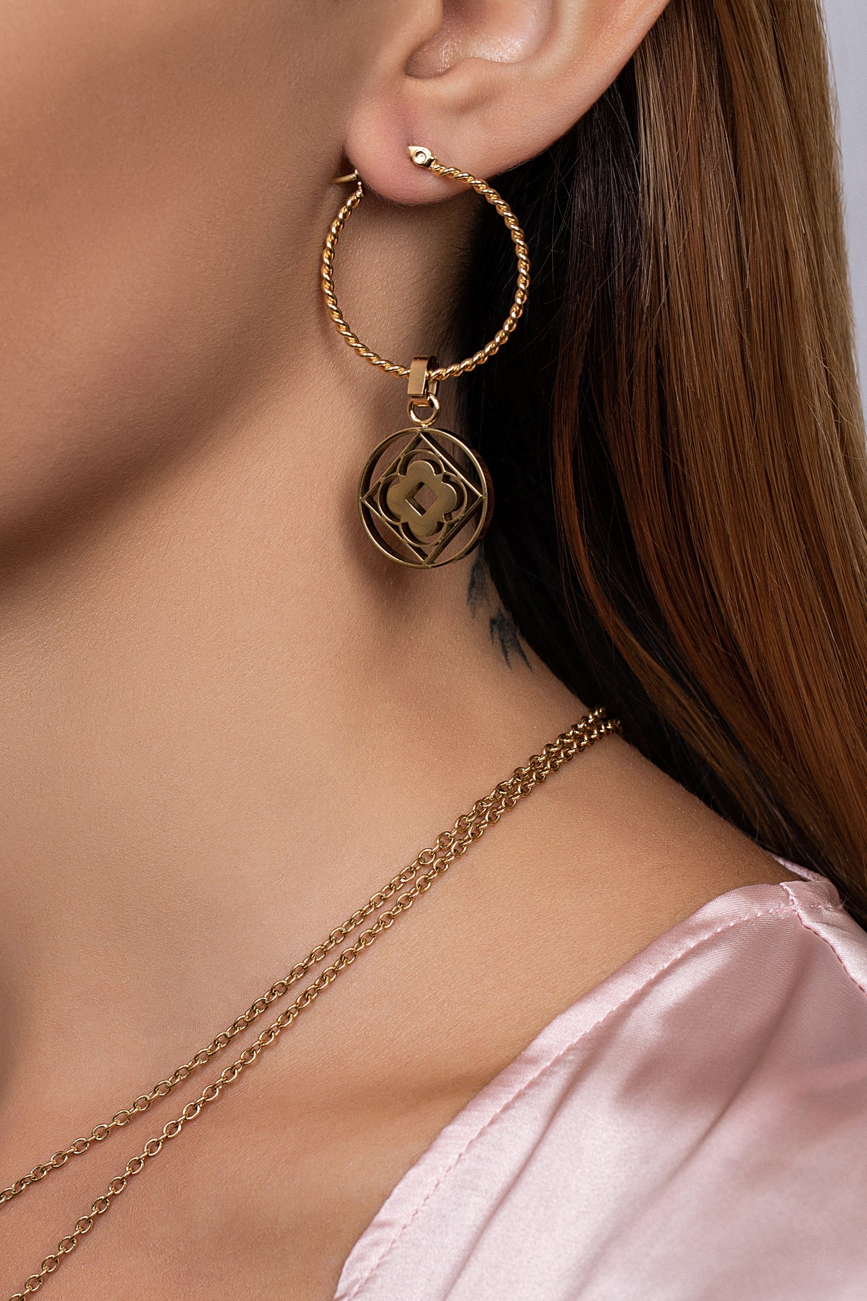 Carisma Logo Pendant Earring Set