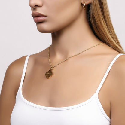"Inħobbok Nanna" Carisma Pendant