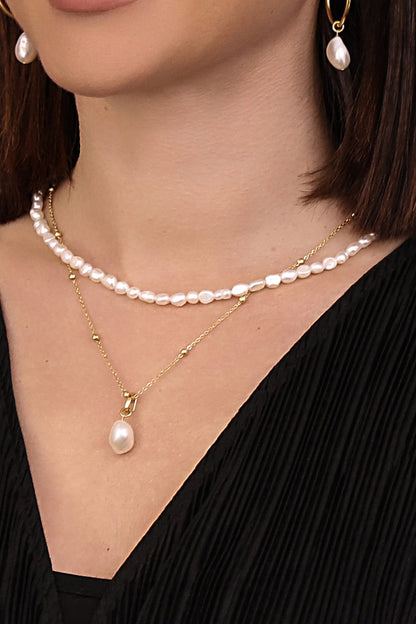 Freshwater Pearl Necklace &amp; Carisma Logo Letter Gift Set