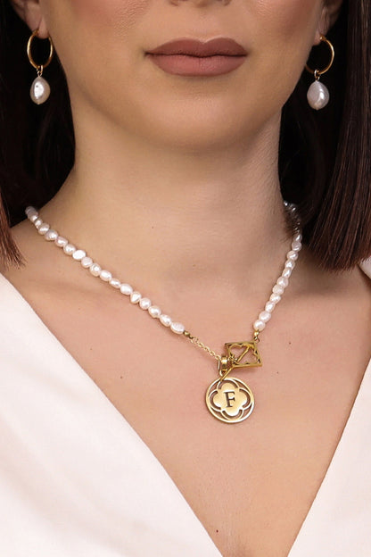 Freshwater Pearl Necklace &amp; Carisma Logo Letter Gift Set