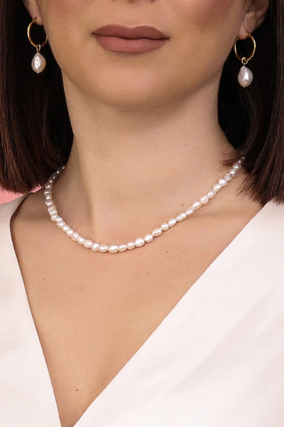 Freshwater Pearl Necklace &amp; Carisma Logo Letter Gift Set