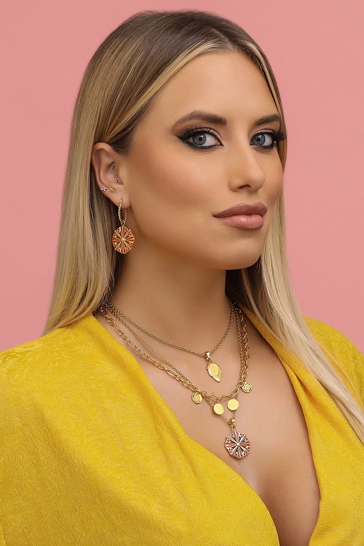 San Bastjan Pendant &amp; Earring Gift Set